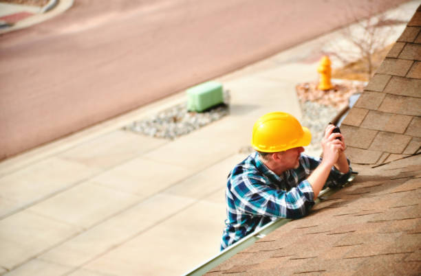 Best Flat Roof Repair Services  in Lla Lla, WA