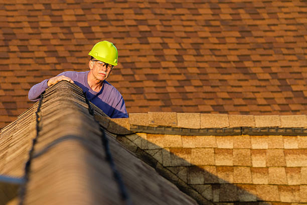 Best Residential Roofing Contractor  in Lla Lla, WA
